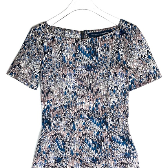 French Connection Richie Desert Lily Abstract Print Boatneck A-Line Sheath Dress - Picture 9 of 15